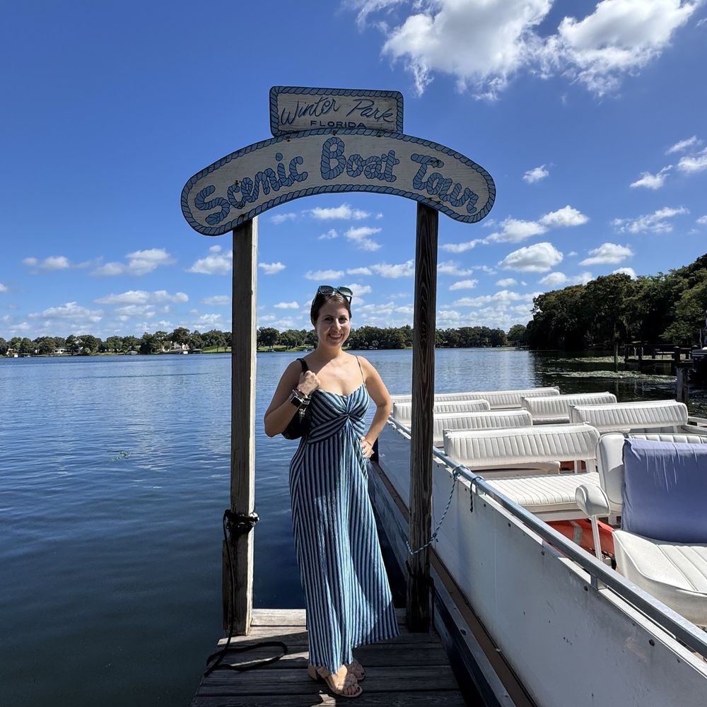 Scenic Boat Tour - Boat Tours Near Me - Winter Park, Florida Scenic Boat Tour - Boat Tours Near Me - Winter Park, Florida