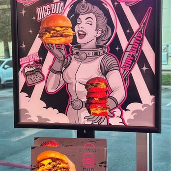 Bun Slut - Burgers Near Me - Spring, Texas