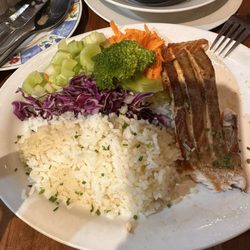 Mares de Chile - Salmon with rice