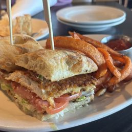 MUSTARD-CRUSTED CHICKEN BLT