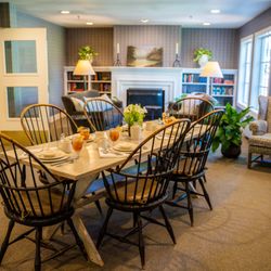 Weatherly Inn