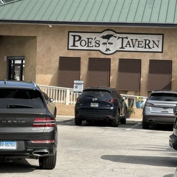 Poe's Tavern - Front of the tsvern - Burgers Near Me - Atlantic Beach, Florida