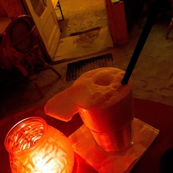Bar Carlitos - Peach colada - Pubs Near Me - Berlin, BE