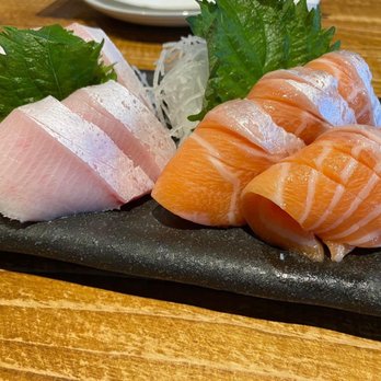 Amakara - Yellowtail belly and fatty salmon sashimi - Sushi Bars Near Me - Dublin, California Amakara - Yellowtail belly and fatty salmon sashimi - Sushi Bars Near Me - Dublin, California