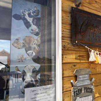 Copper Cow Creamery - Order window - Coffee & Tea Near Me - Melba, Idaho Copper Cow Creamery - Order window - Coffee & Tea Near Me - Melba, Idaho