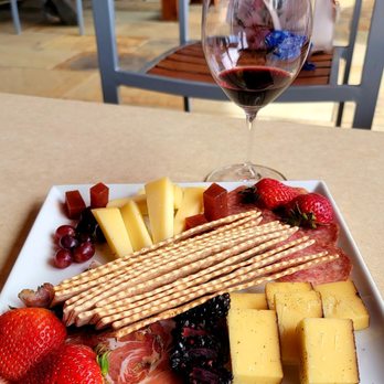 Round Pond Estate Winery - Wineries Near Me - Rutherford, California Round Pond Estate Winery - Wineries Near Me - Rutherford, California