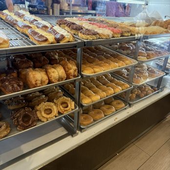 B & B Donuts - Donuts Near Me - Fullerton, California