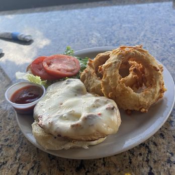 GuadalaHARRY's Bar & Grill - Chicken sandwich with pepper jack cheese and onion rings - Cocktail Bars Near Me - Conroe, Texas