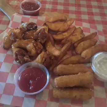 Woodstone Pizzeria - Woodstone Platter - Pizza Near Me - Bakersfield, California