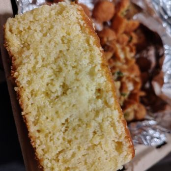 Hambone's BBQ Smokehouse - STIFF NASTY SO CALLED CORN BREAD - Barbeque Near Me - Bellflower, California