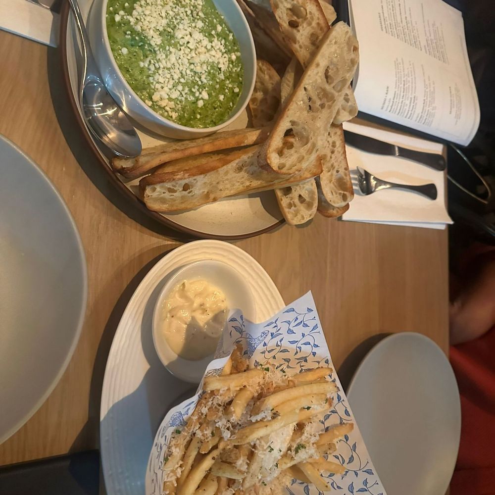 Earls Kitchen + Bar - Truffle fries, street corn and avocado dip - Canadian (New) Near Me - North York, Ontario Earls Kitchen + Bar - Truffle fries, street corn and avocado dip - Canadian (New) Near Me - North York, Ontario
