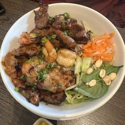 13.  HOUSE SPECIAL VERMICELLI   |   BÚN ĐẶC BIỆT