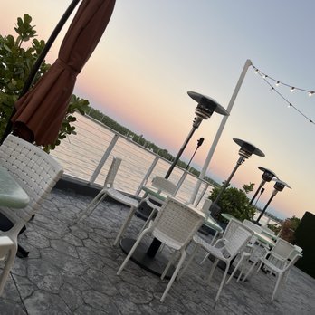 Rusty Pelican - Miami - Seafood Near Me - Key Biscayne, Florida