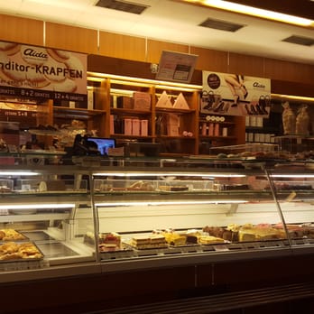 Aida - Interior - Food Near Me - Vienna, 9