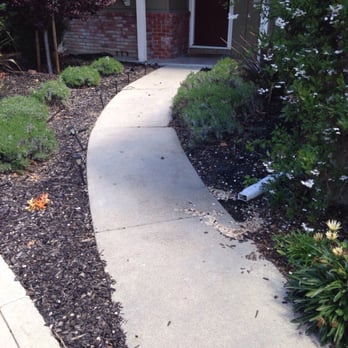 Home Pavers - Front walk - before. - Masonry/Concrete Near Me Home Pavers - Front walk - before. - Masonry/Concrete Near Me