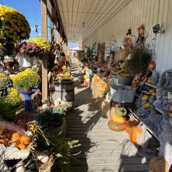 Leupold Greenhouse & Orchard