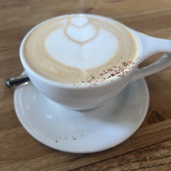 Cafe Dantorels - White Mocha - Cafes Near Me - Sacramento, California