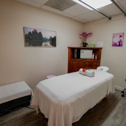 Angela's Spa - Main Rooms