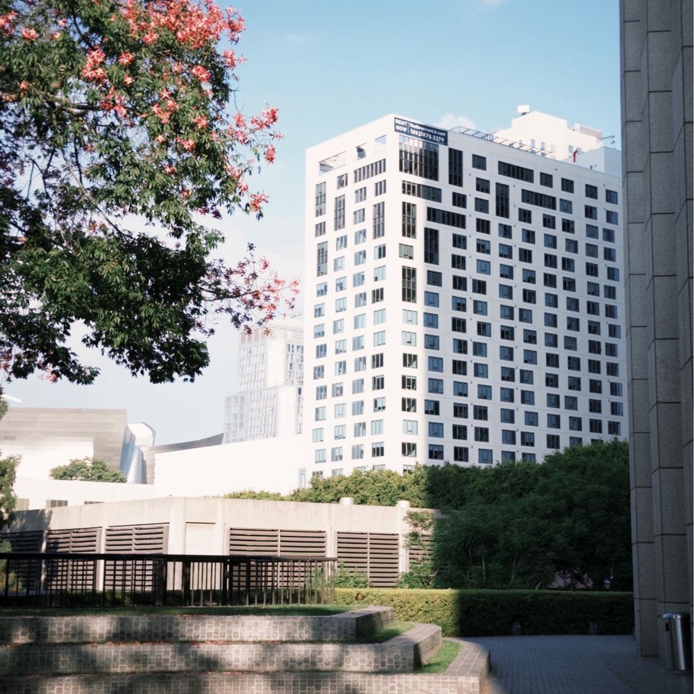 The Emerson - Apartments Near Me - Los Angeles, California The Emerson - Apartments Near Me - Los Angeles, California