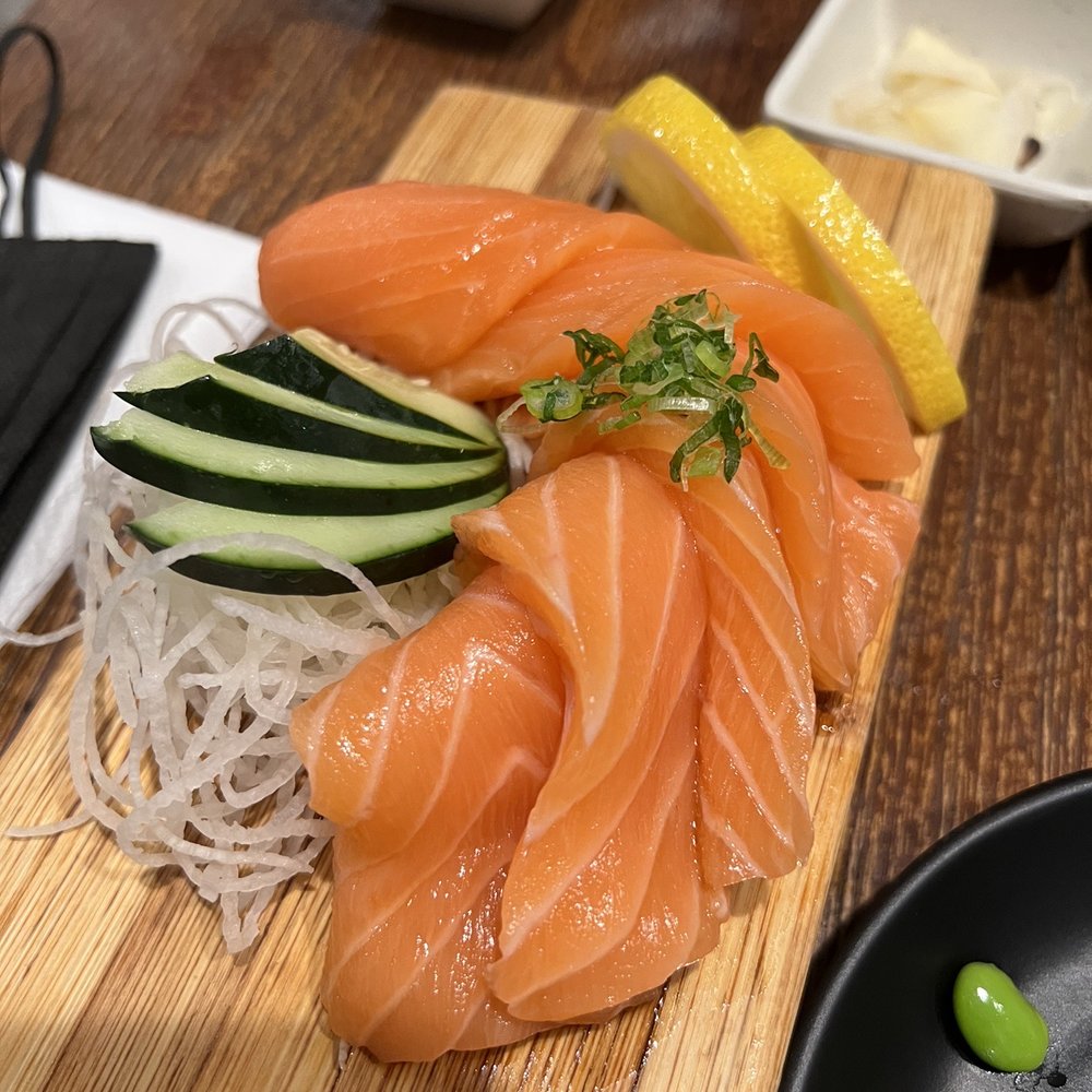 Edamami - Salmon sashimi - Sushi Bars Near Me - San Diego, California Edamami - Salmon sashimi - Sushi Bars Near Me - San Diego, California