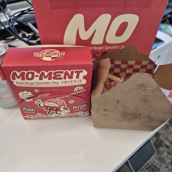 Mo-Ment - Burgers Near Me - Vancouver, British Columbia Mo-Ment - Burgers Near Me - Vancouver, British Columbia