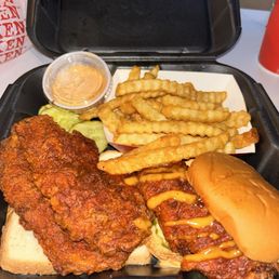 #Dave's #3 1 Tender & 1 Slider w/ Fries #Dave's #3 1 Tender & 1 Slider w/ Fries