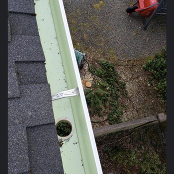 Gutter Helmet by Harry Helmet - Gutter Services Near Me - Seattle, Washington Gutter Helmet by Harry Helmet - Gutter Services Near Me - Seattle, Washington