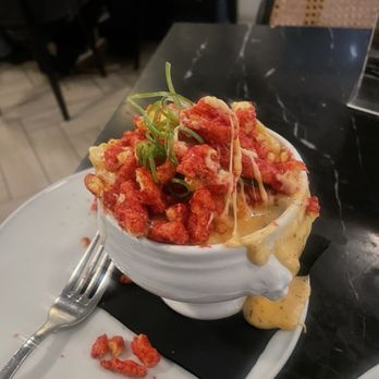 The Attic - Mac & Cheetos - Breakfast & Brunch Near Me - Long Beach, California