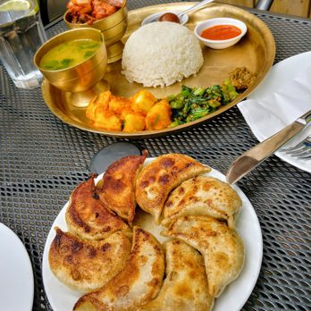 Tibet Kitchen - Himalayan/Nepalese Near Me - Toronto, Ontario
