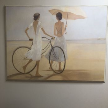 Kidney Medical Associates - Exam room artwork. - Nephrologists Near Me - Bronx, New York Kidney Medical Associates - Exam room artwork. - Nephrologists Near Me - Bronx, New York