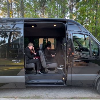Mecca Limo and chauffeur service - Limos Near Me - Charleston, South Carolina Mecca Limo and chauffeur service - Limos Near Me - Charleston, South Carolina