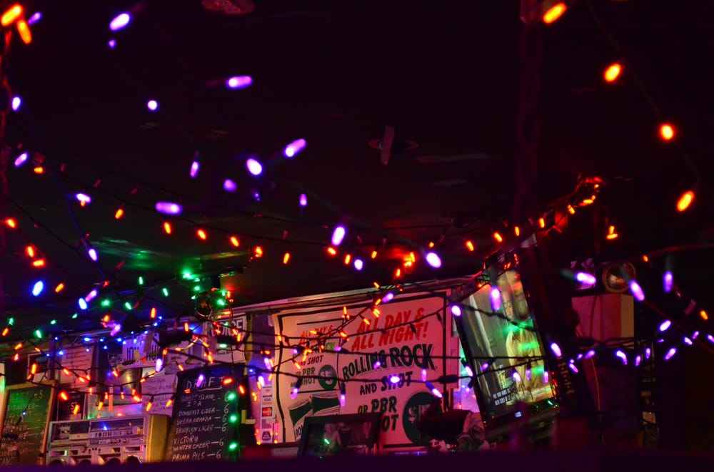 THE TRASH BAR CLOSED 28 Photos & 133 Reviews 256 Grand St