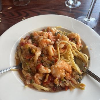 Salute - scrimp picante - Italian Near Me - Hartford, Connecticut Salute - scrimp picante - Italian Near Me - Hartford, Connecticut