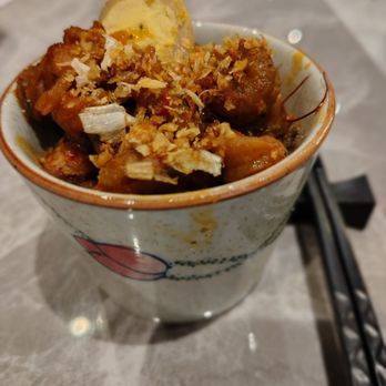 Sumu Canada - Spicy crawfish donburi - Japanese Near Me - Vancouver, British Columbia