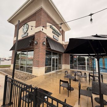 Starbucks - Coffee & Tea Near Me - Lorain, Ohio Starbucks - Coffee & Tea Near Me - Lorain, Ohio
