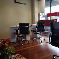 Ponsonby Nails - Nail stations!