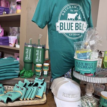 Blue Bell Creameries - Gift shop - Ice Cream & Frozen Yogurt Near Me - Brenham, Texas