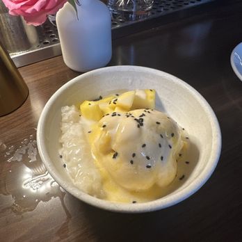 Ruby Chow's - Mango Sticky Rice - Asian Fusion Near Me - Atlanta, Georgia