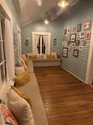 THE PORCH RESTAURANT - Updated March 2025 - 249 Photos & 265 Reviews