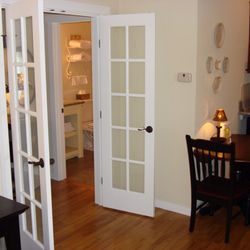 Inn At Saltar's Point - French doors separate the living room/kitchenette area from the Bedroom/bathroom area.