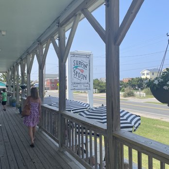 Surfin' Spoon - Ice Cream & Frozen Yogurt Near Me - Nags Head, North Carolina