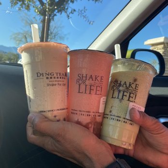 Ding Tea Palm Desert - Cold Hokkaido Coffee Slush, Cold Strawberry Slush, Cold Matcha Slush - Bubble Tea Near Me - Palm Desert, California Ding Tea Palm Desert - Cold Hokkaido Coffee Slush, Cold Strawberry Slush, Cold Matcha Slush - Bubble Tea Near Me - Palm Desert, California
