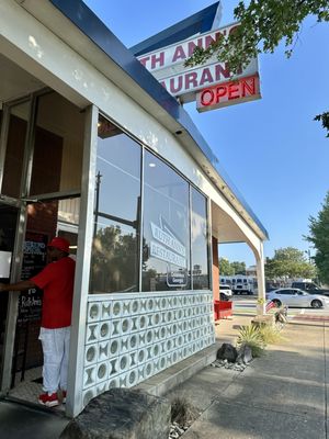 Ruth Ann's Restaurant by null