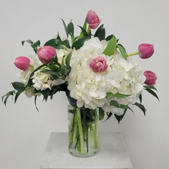 Ahwatukee Flowers - Gorgeous Tulips and hydrangeas - Floral Designers Near Me - Phoenix, Arizona