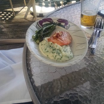 Anthony's Bell Street Diner - Seafood Near Me - Seattle, Washington