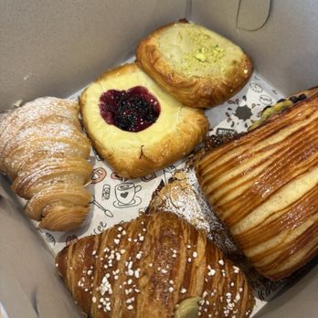Florentine Cafe - Cafes Near Me - Las Vegas, Nevada Florentine Cafe - Cafes Near Me - Las Vegas, Nevada