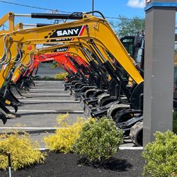 Bonny's Equipment Rentals - Front