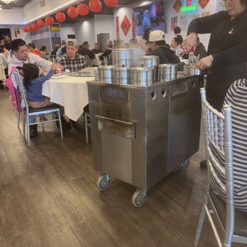 Diamond Palace - Steam Cart - Dim Sum Near Me - San Diego, California