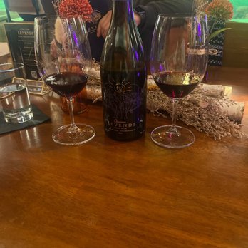 Levendi Winery & Tasting Room - Pinot - Wine Tasting Room Near Me - Napa, California