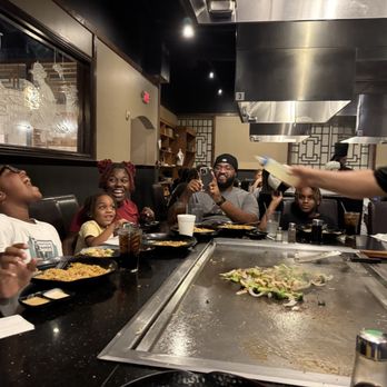 Kyushu Hibachi & Sushi - Chef dousing the kids LOL. - Japanese Near Me - Fort Worth, Texas